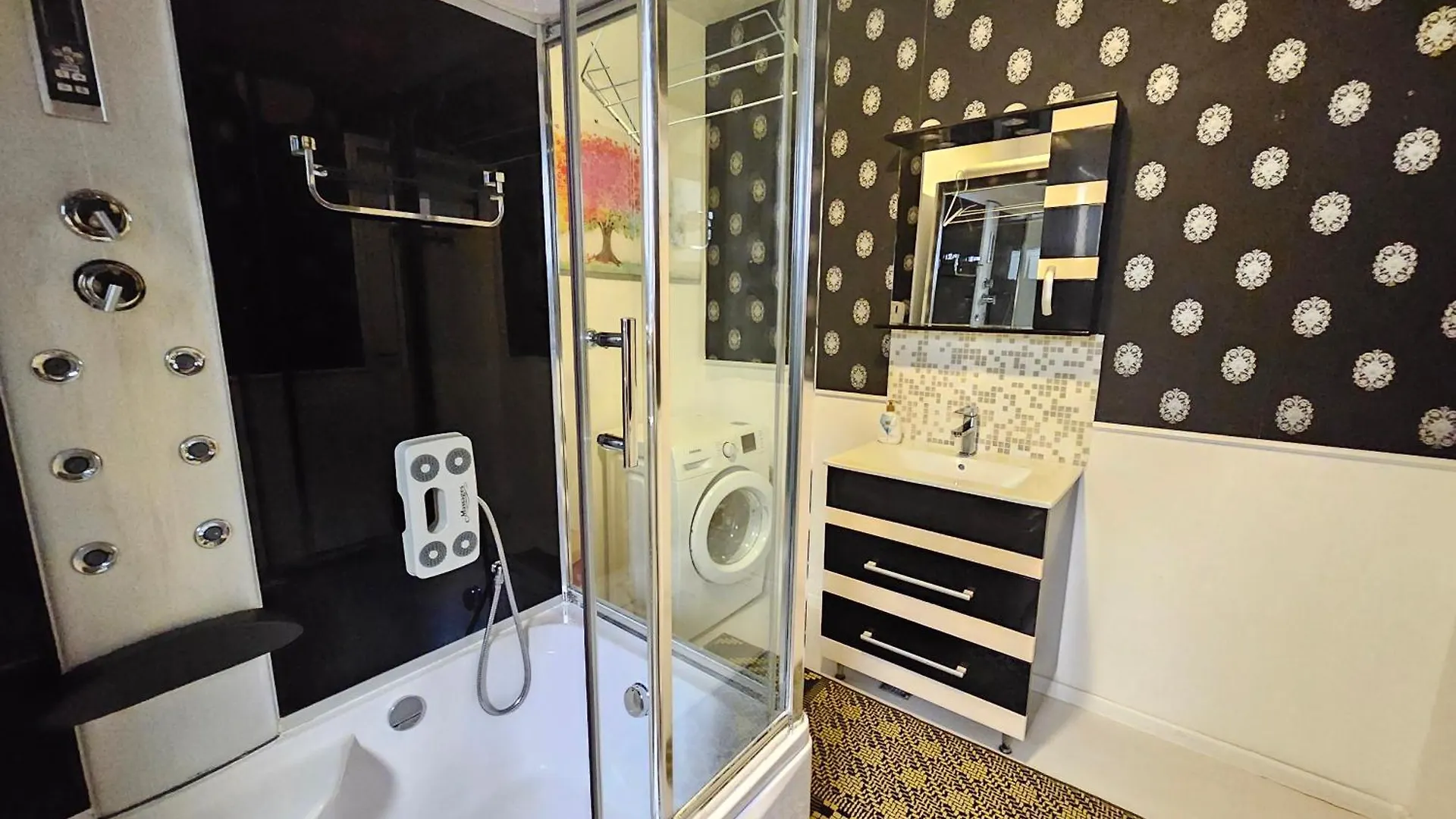 Nicolae Tonitza Street 4Bedroom Bucharest Romania