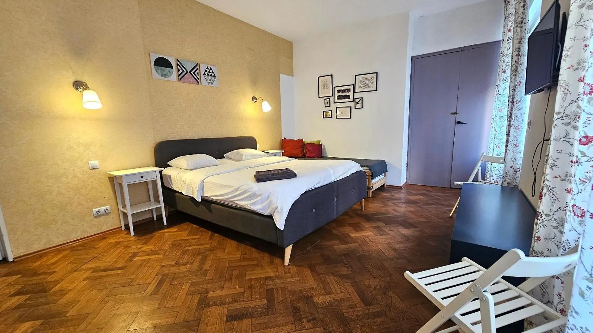 Nicolae Tonitza Street 4Bedroom Bucharest Apartment